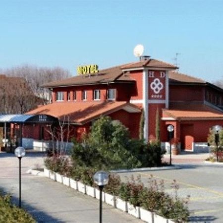 Hotel Daniel Basiano Eksteriør billede