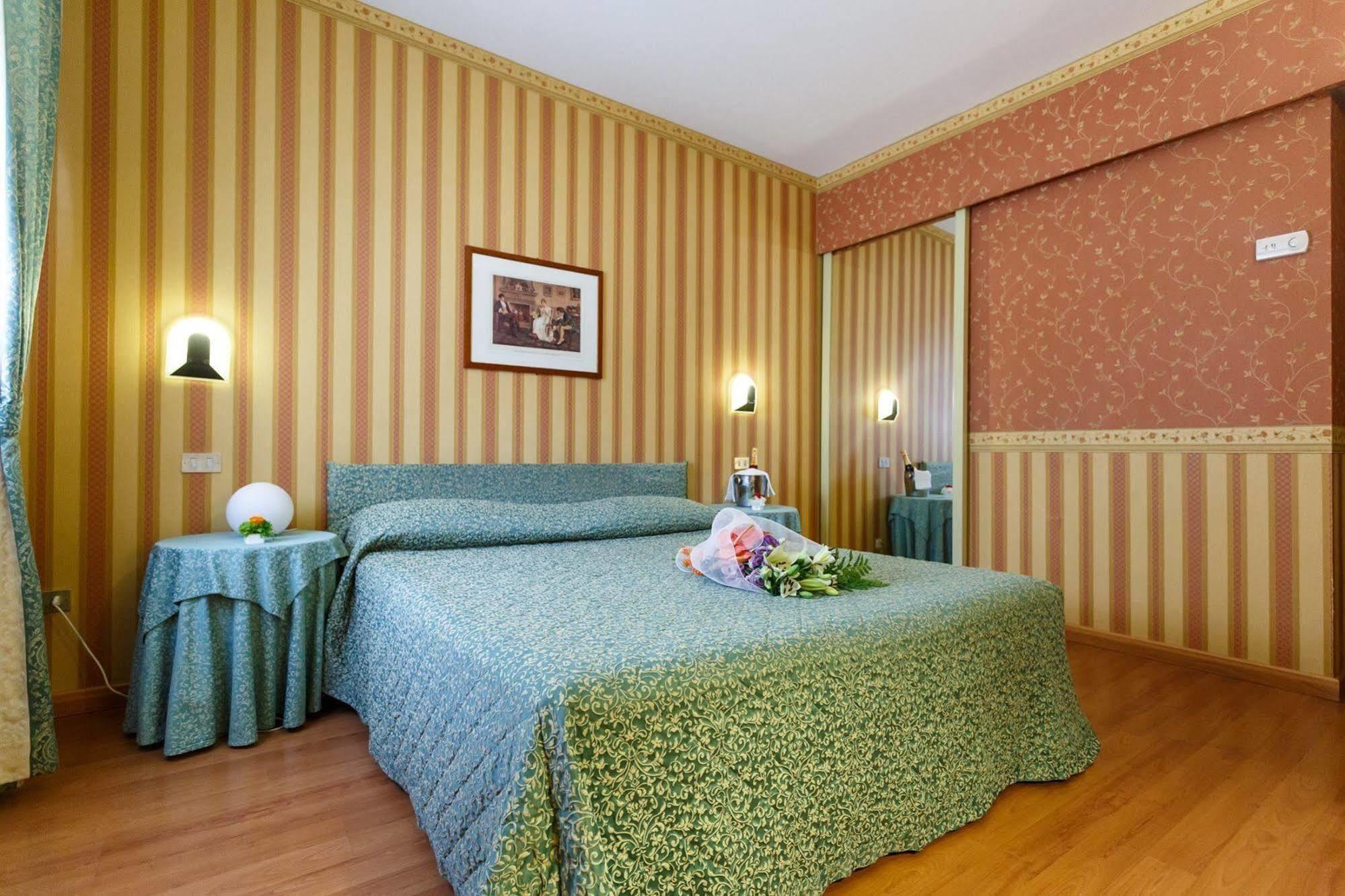 Hotel Daniel Basiano Eksteriør billede